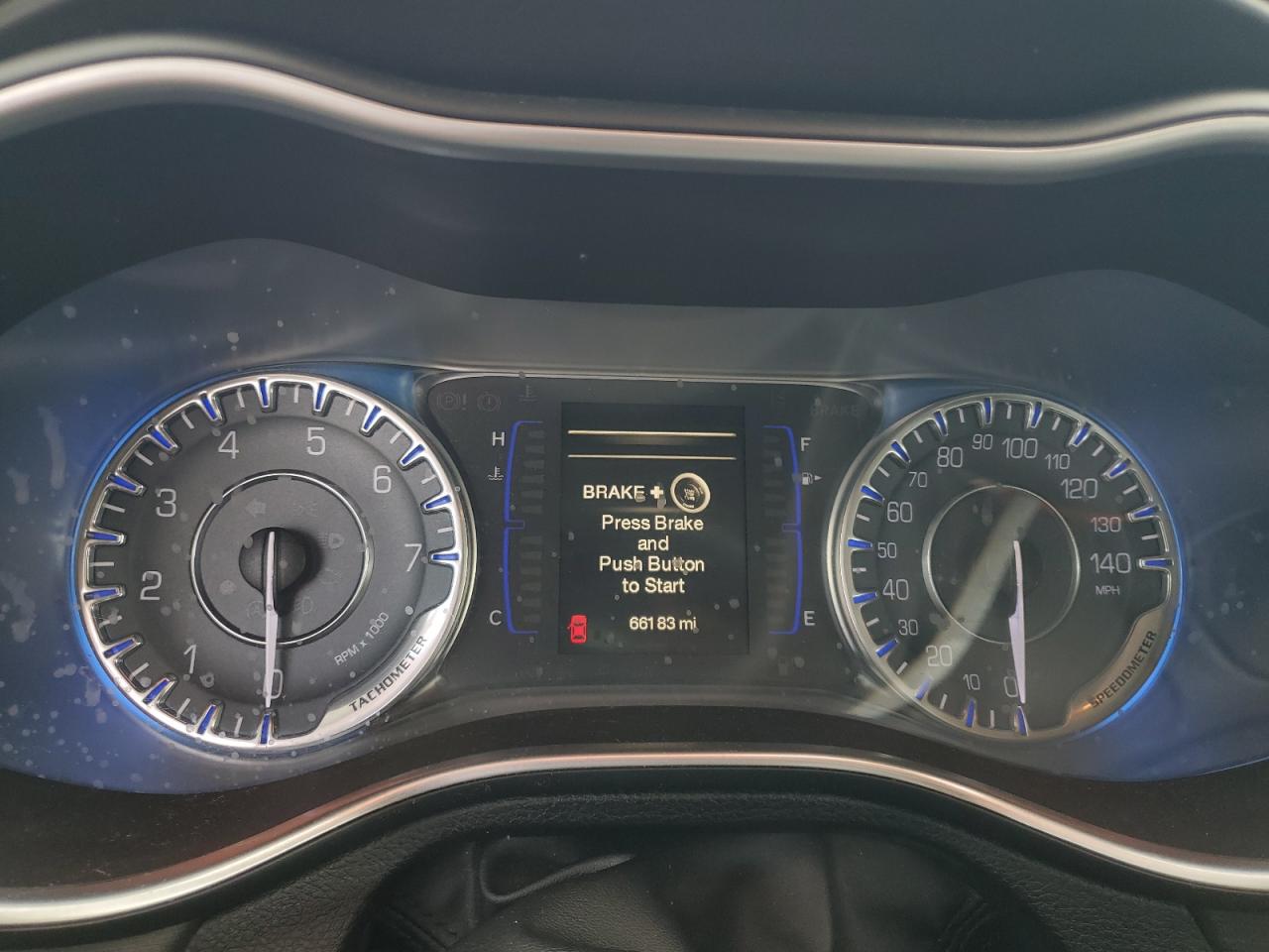 2015 Chrysler 200 Lx VIN: 1C3CCCFB8FN560685 Lot: 52139994