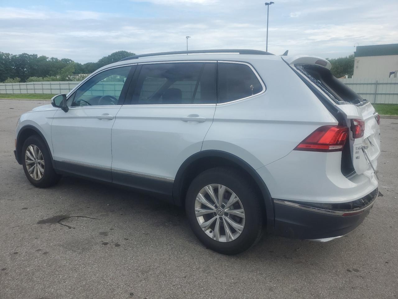 2018 Volkswagen Tiguan Se VIN: 3VV2B7AX2JM188060 Lot: 62348224