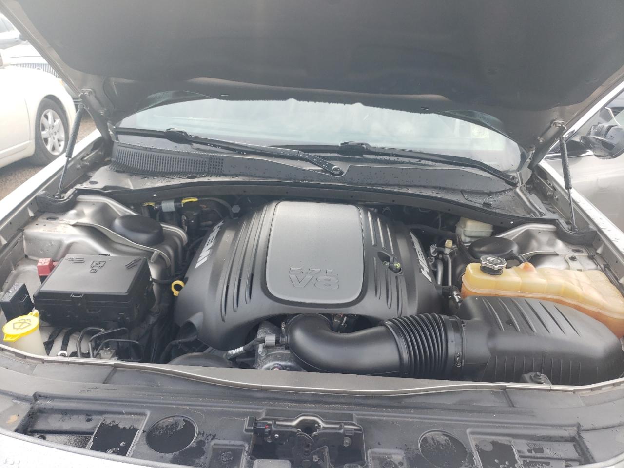 2014 Chrysler 300C VIN: 2C3CCAETXEH323721 Lot: 63893774