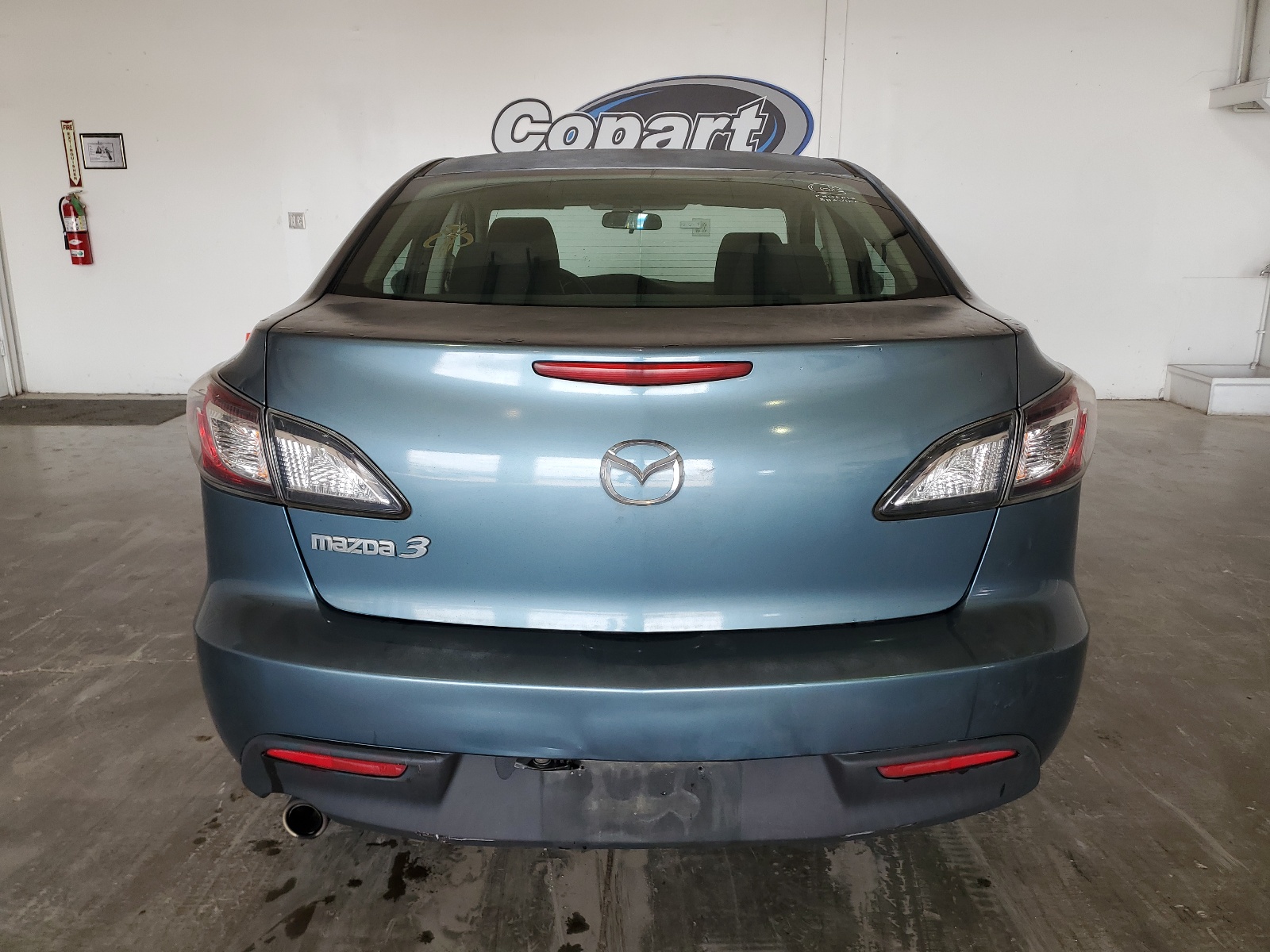 JM1BL1VG1B1447817 2011 Mazda 3 I