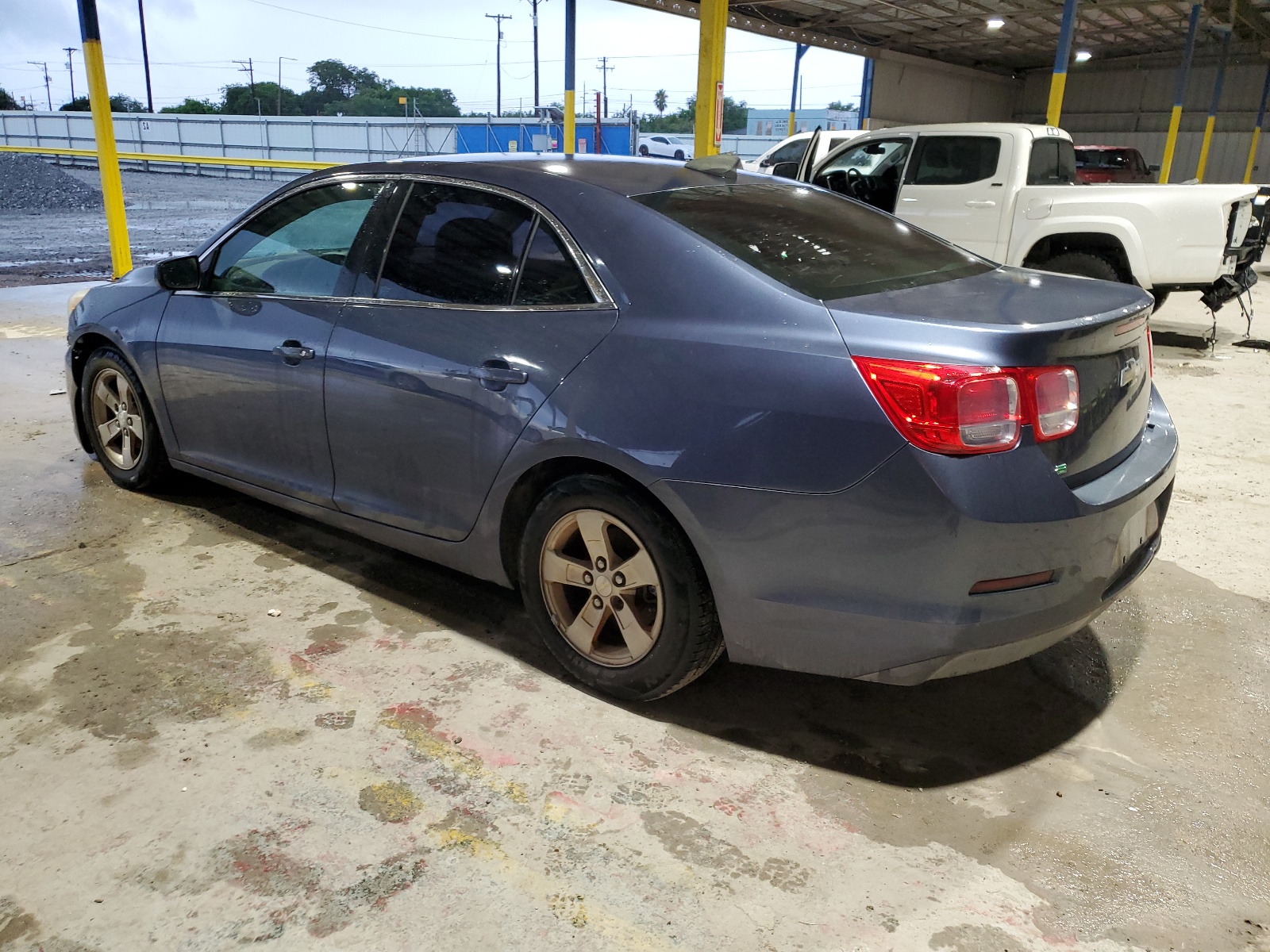 2015 Chevrolet Malibu Ls vin: 1G11B5SL6FF221099