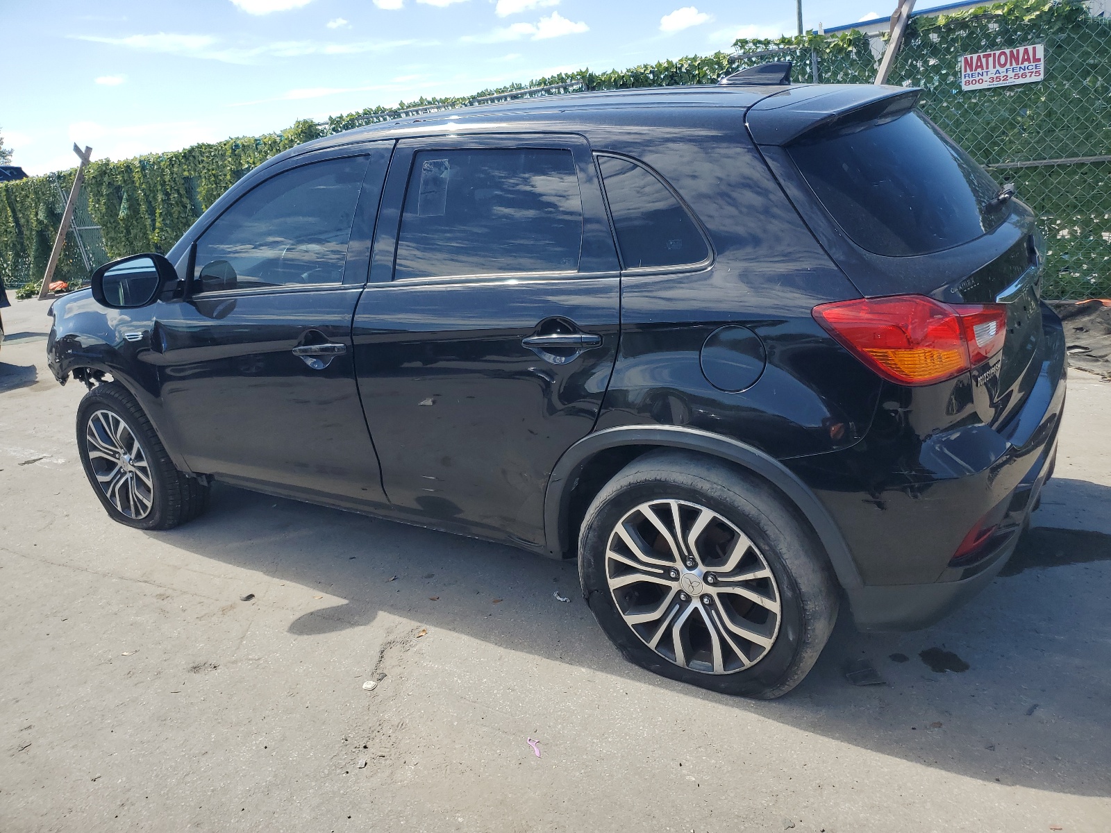 2019 Mitsubishi Outlander Sport Se vin: JA4AP4AU5KU013793