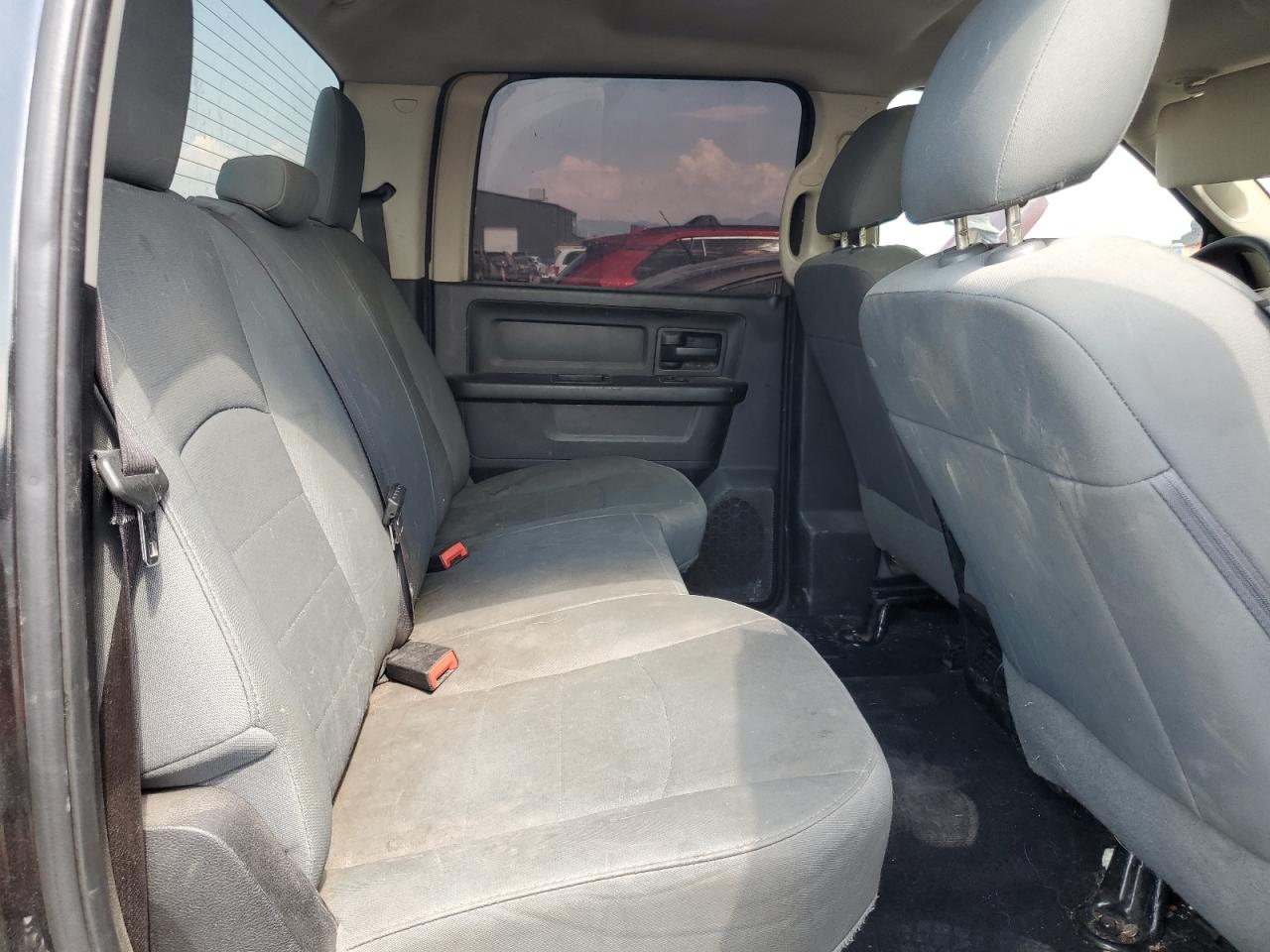 2017 Ram 1500 St VIN: 3C6RR7KT5HG573892 Lot: 64396854