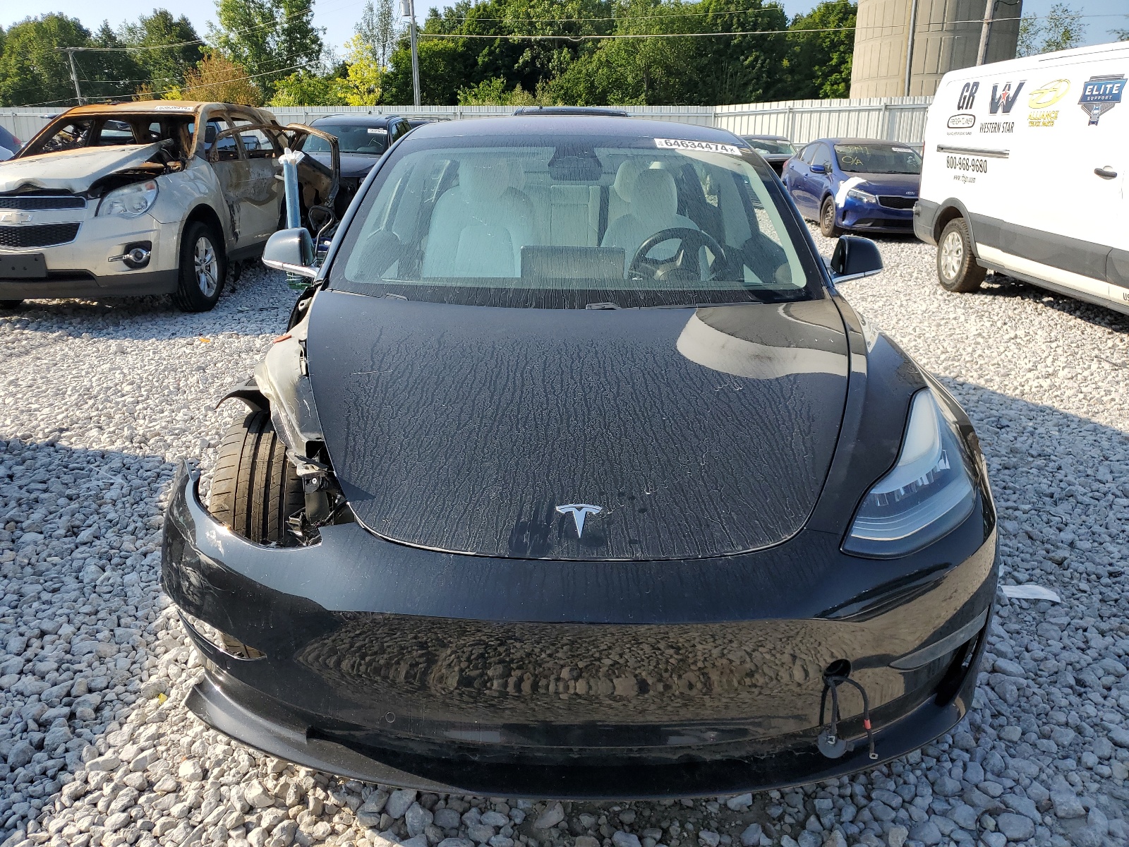 2018 Tesla Model 3 vin: 5YJ3E1EB4JF081859