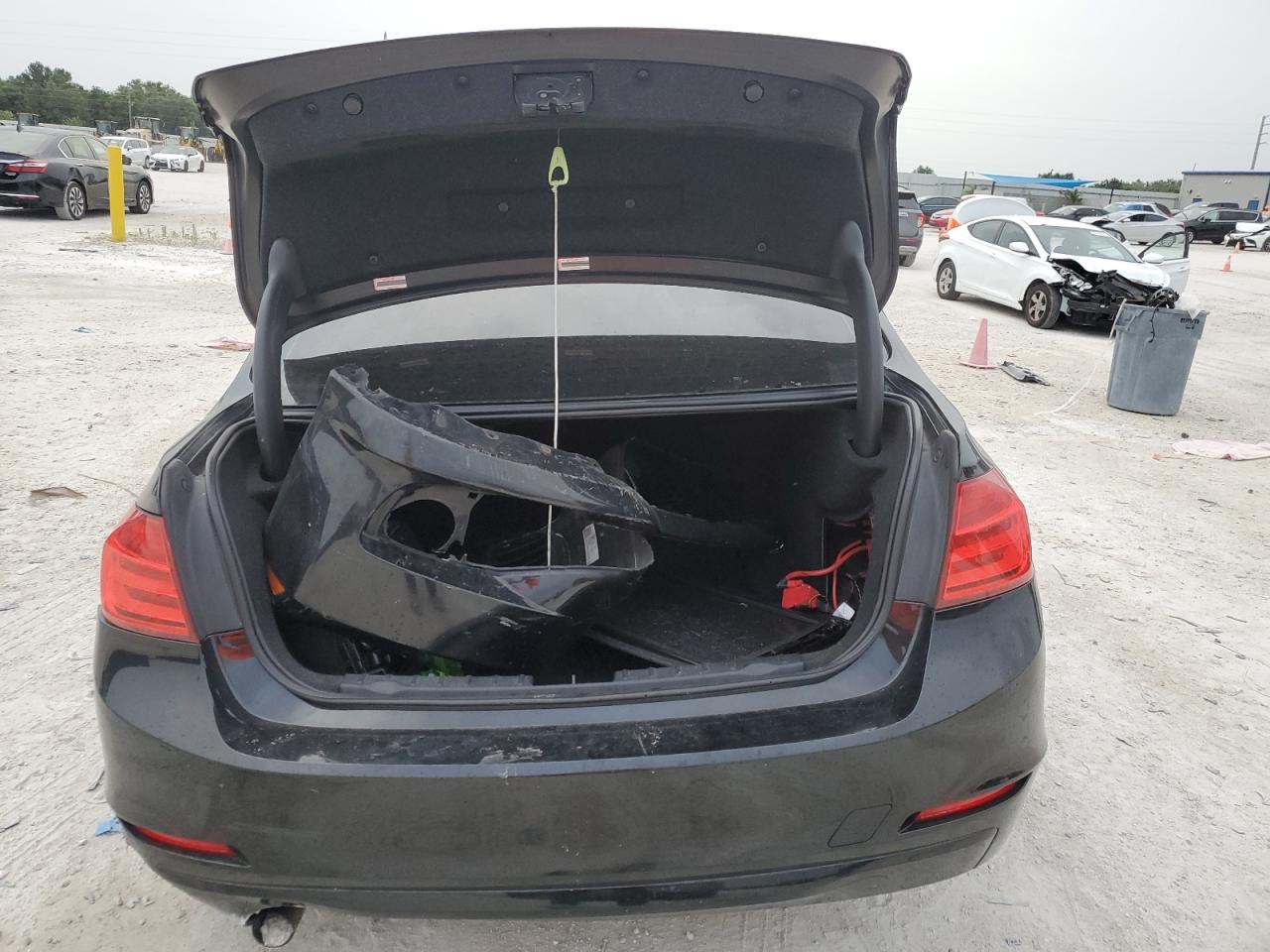 2014 BMW 320 I VIN: WBA3B1C52EK131640 Lot: 62553594