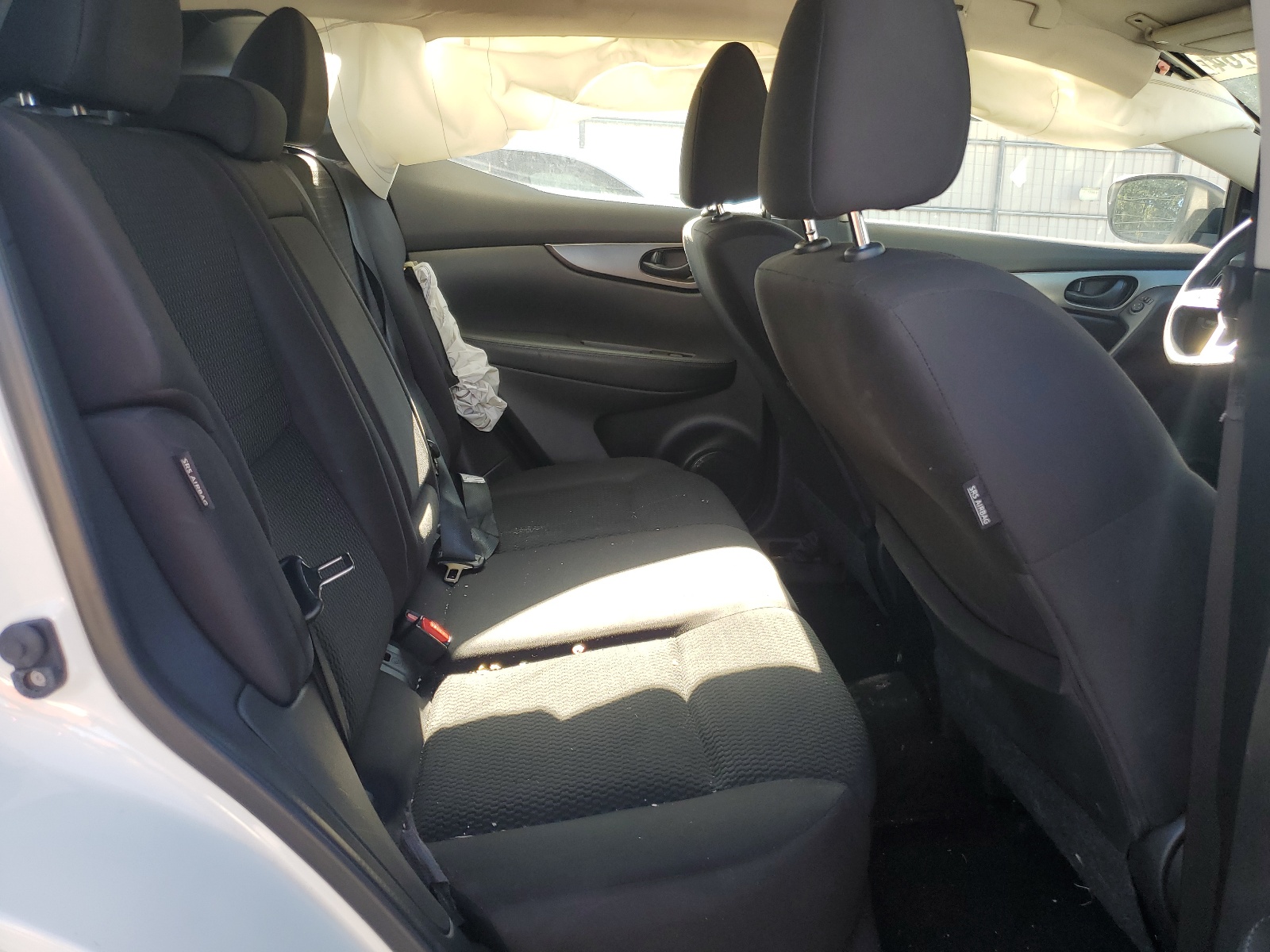 JN1BJ1AW8NW472484 2022 Nissan Rogue Sport S