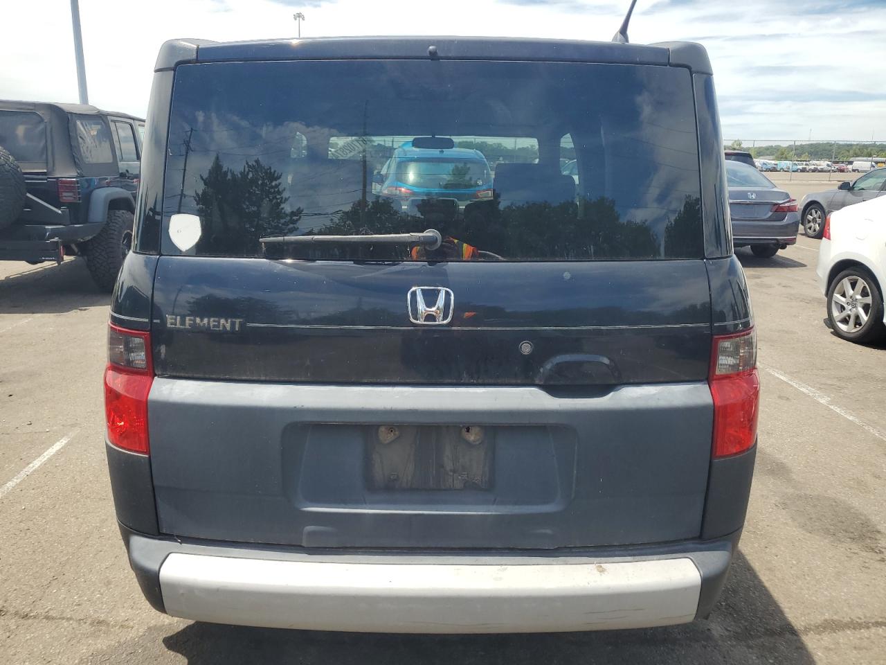 2007 Honda Element Lx VIN: 5J6YH18327L014016 Lot: 61702874