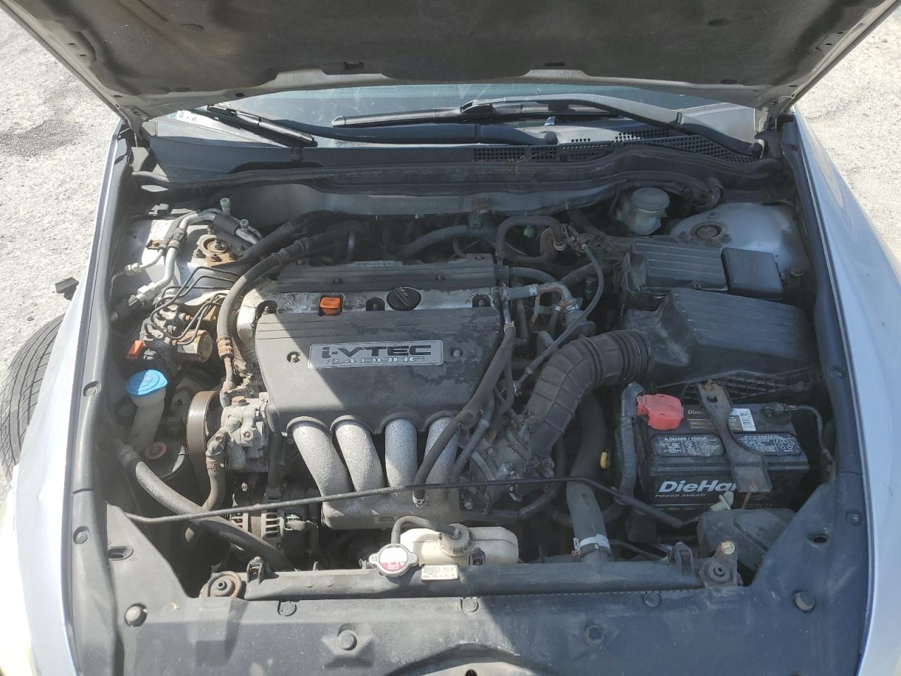 2004 Honda Accord Dx VIN: 1HGCM56114A032472 Lot: 61653144