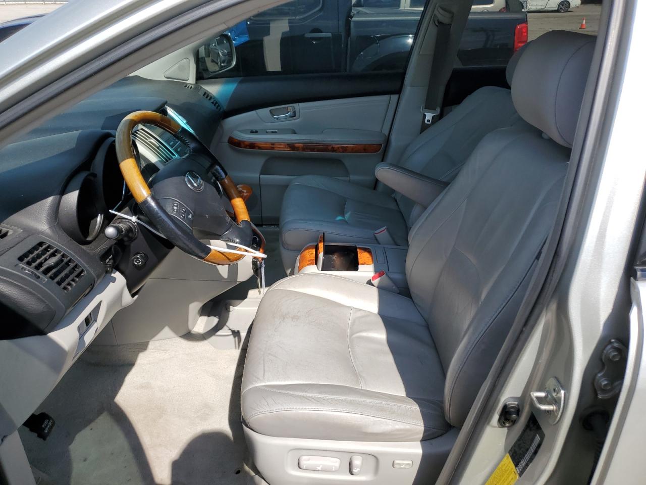 2005 Lexus Rx 330 VIN: 2T2GA31U65C027565 Lot: 61181994