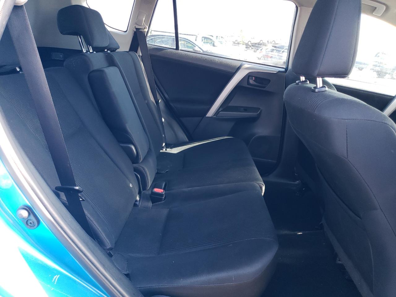 2016 Toyota Rav4 Le VIN: 2T3BFREV5GW515517 Lot: 61762964