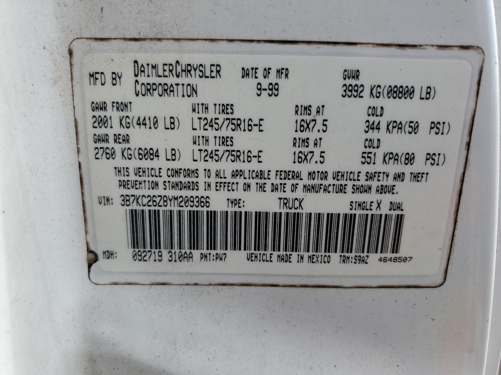 3B7KC26Z8YM209366 2000 Dodge Ram 2500