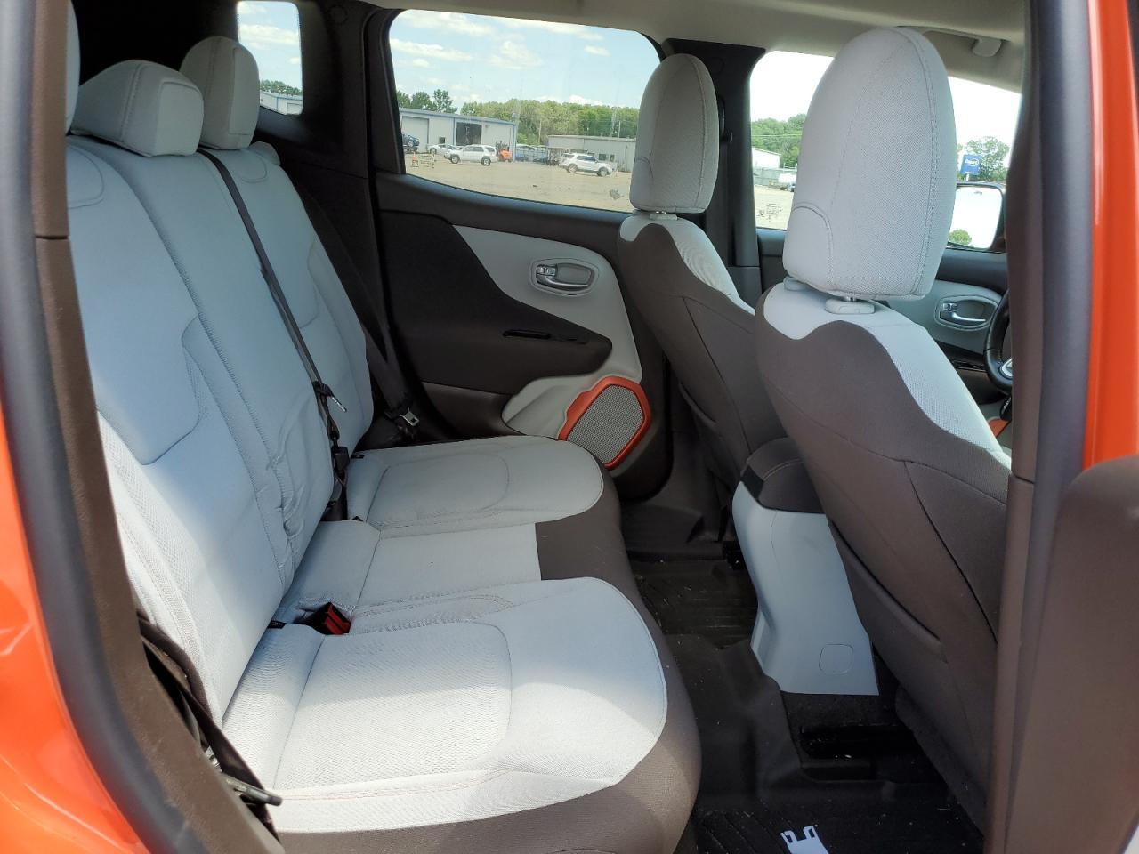 2016 Jeep Renegade Latitude VIN: ZACCJABT7GPD96360 Lot: 63531984