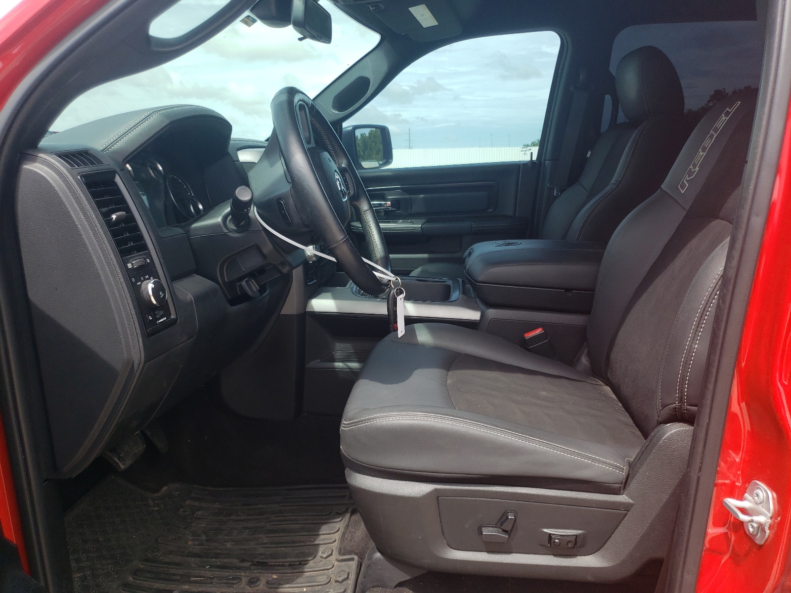 1C6RR7YT1HS808563 2017 Ram 1500 Rebel