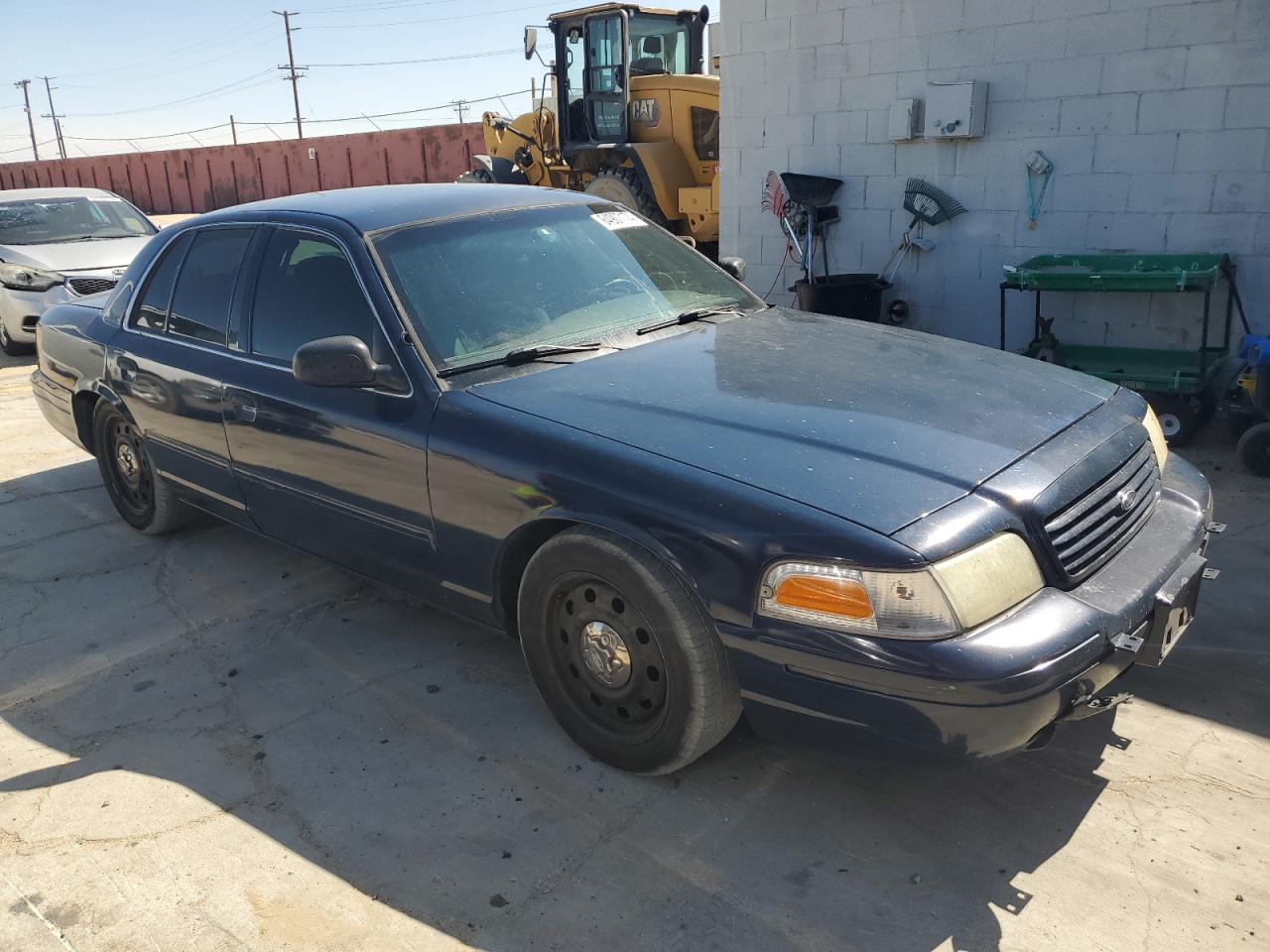 2010 Ford Crown Victoria - Image 4
