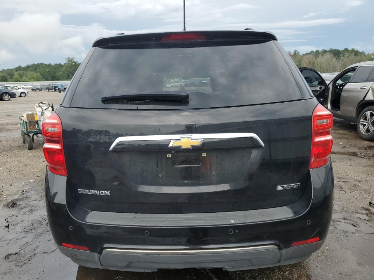 2GNFLGEK2H6352334 2017 Chevrolet Equinox Premier