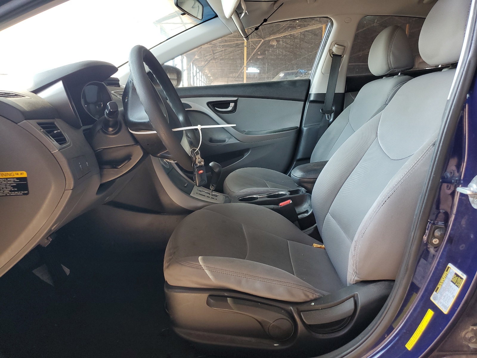 5NPDH4AE4BH032726 2011 Hyundai Elantra Gls