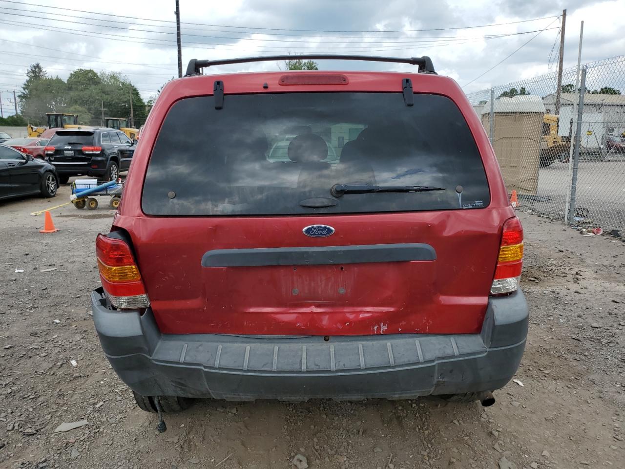 2005 Ford Escape Xlt VIN: 1FMYU93135DA10632 Lot: 64614654