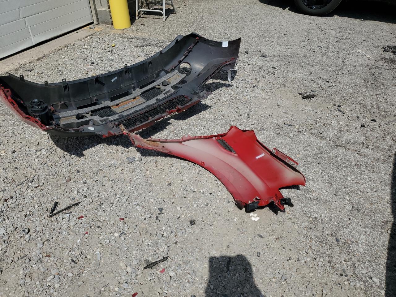 2010 Kia Soul + VIN: KNDJT2A29A7083833 Lot: 62286264