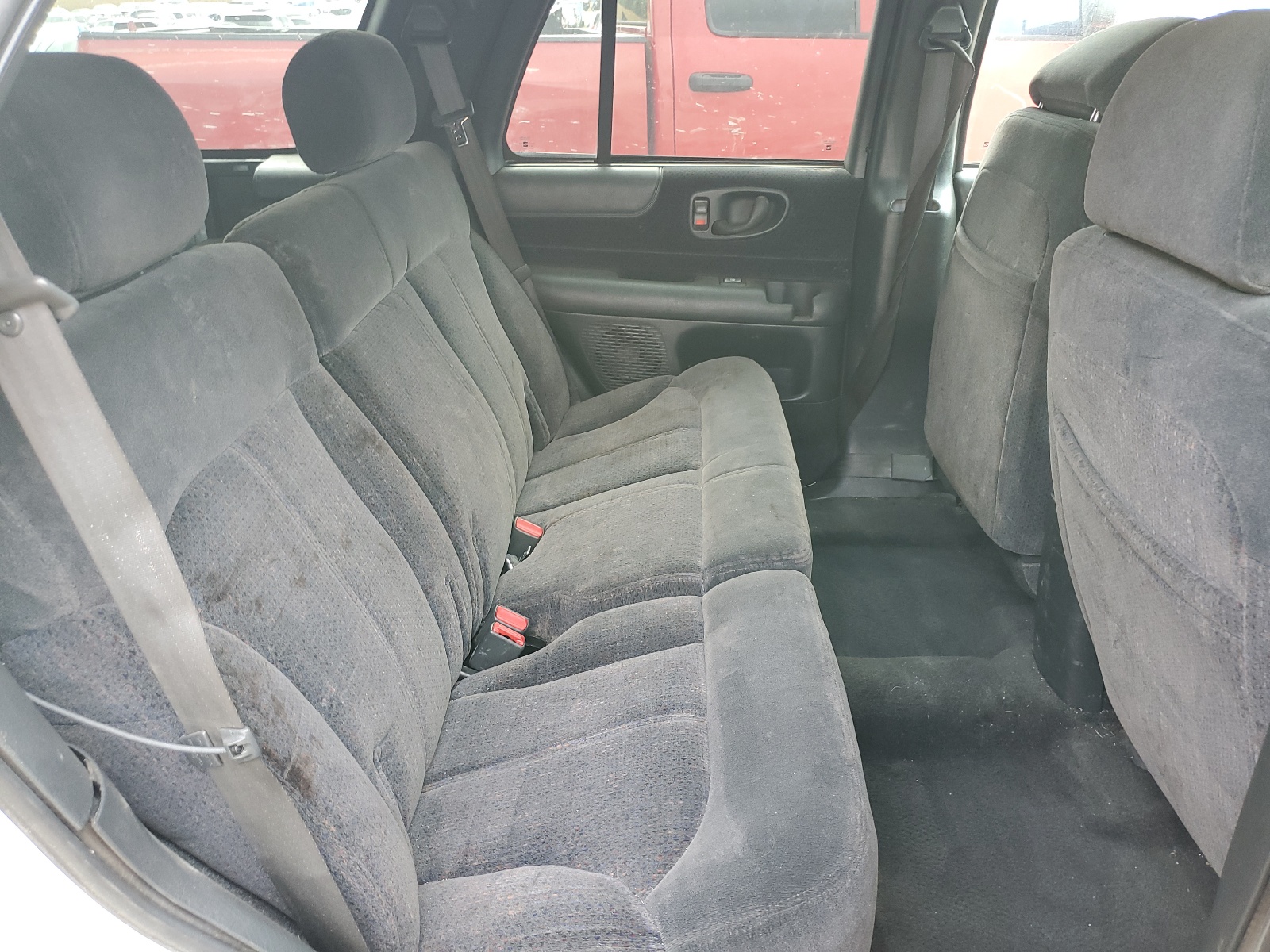 1GNDT13W712201714 2001 Chevrolet Blazer