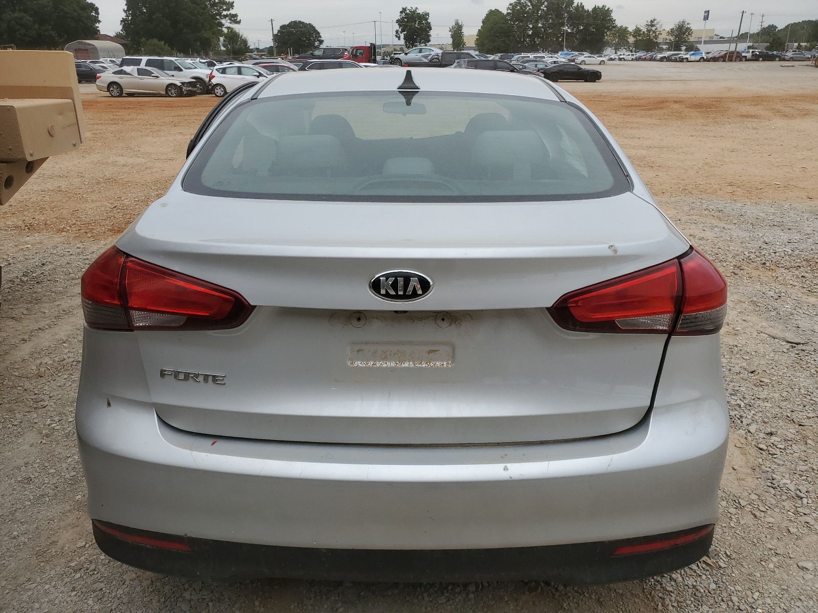 3KPFL4A74HE109326 2017 Kia Forte Lx