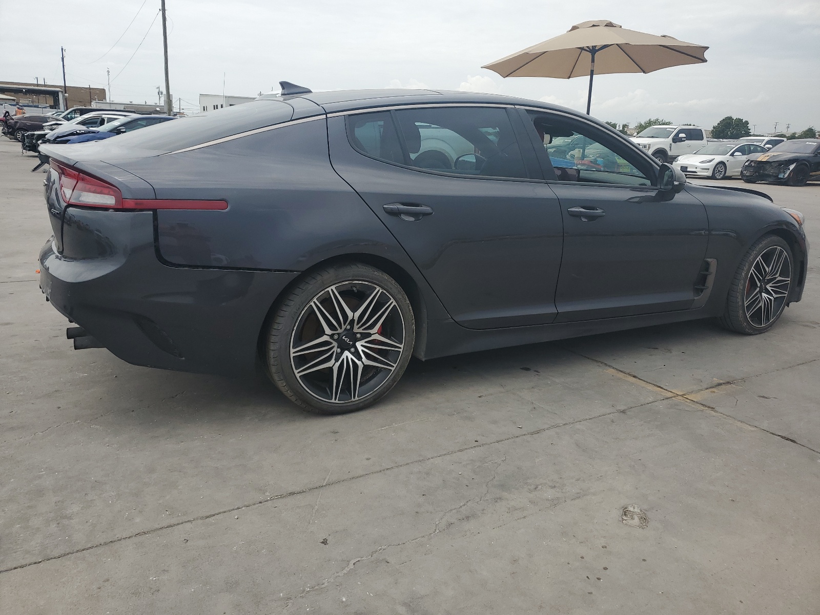 2022 Kia Stinger Gt2 vin: KNAE55LC1N6117551