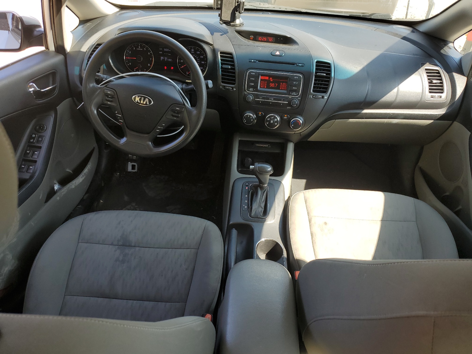 KNAFK4A63F5281931 2015 Kia Forte Lx