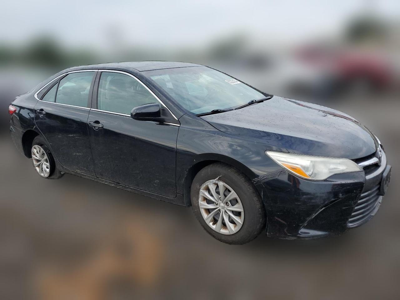 2015 Toyota Camry Le VIN: 4T4BF1FKXFR472425 Lot: 63223104