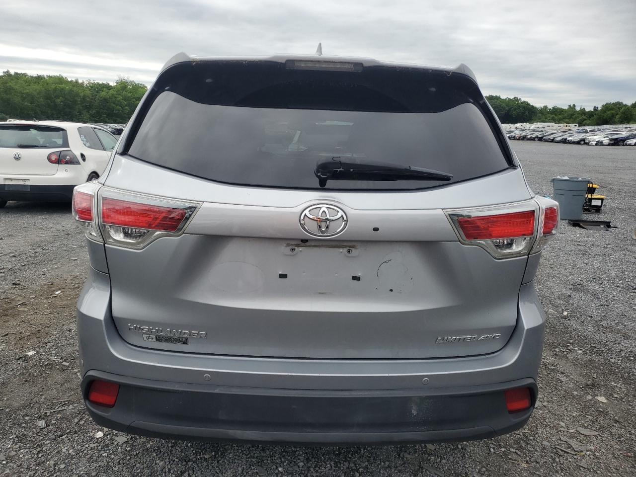 2015 Toyota Highlander Limited VIN: 5TDDKRFH9FS196197 Lot: 61895234