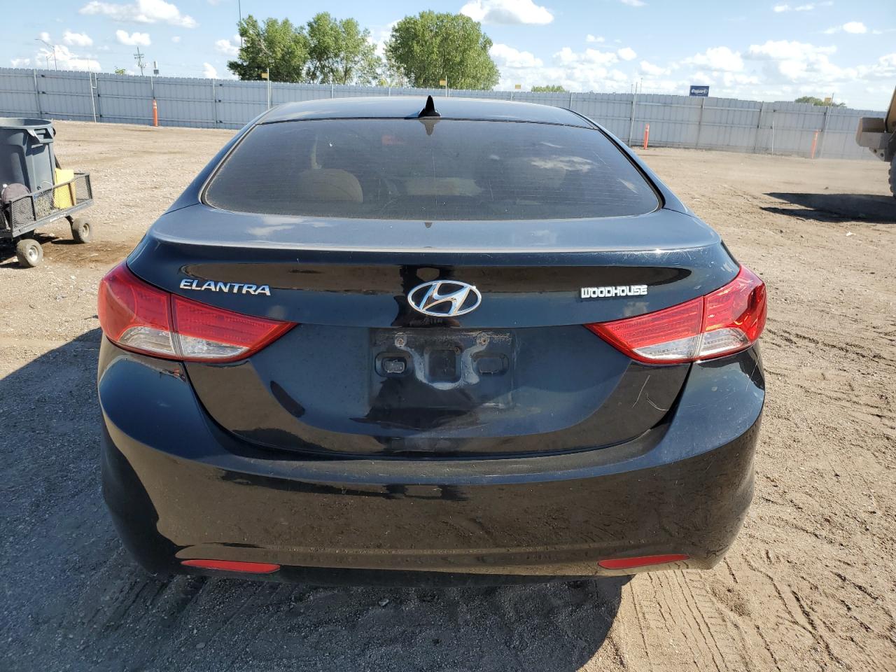 2013 Hyundai Elantra Gls VIN: 5NPDH4AE3DH427385 Lot: 61639324