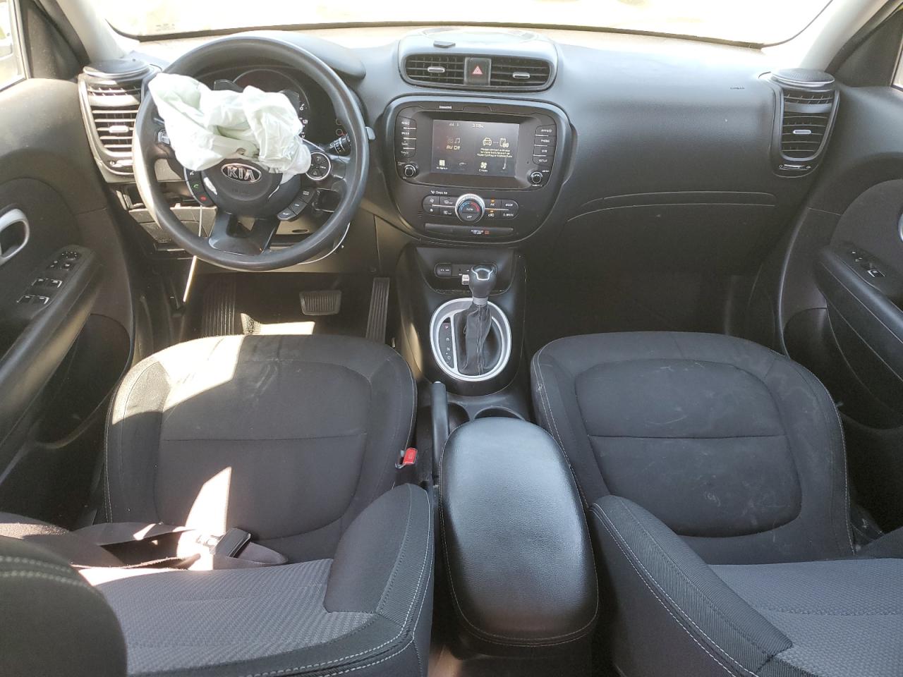 2018 Kia Soul + VIN: KNDJP3A59J7890969 Lot: 61533724