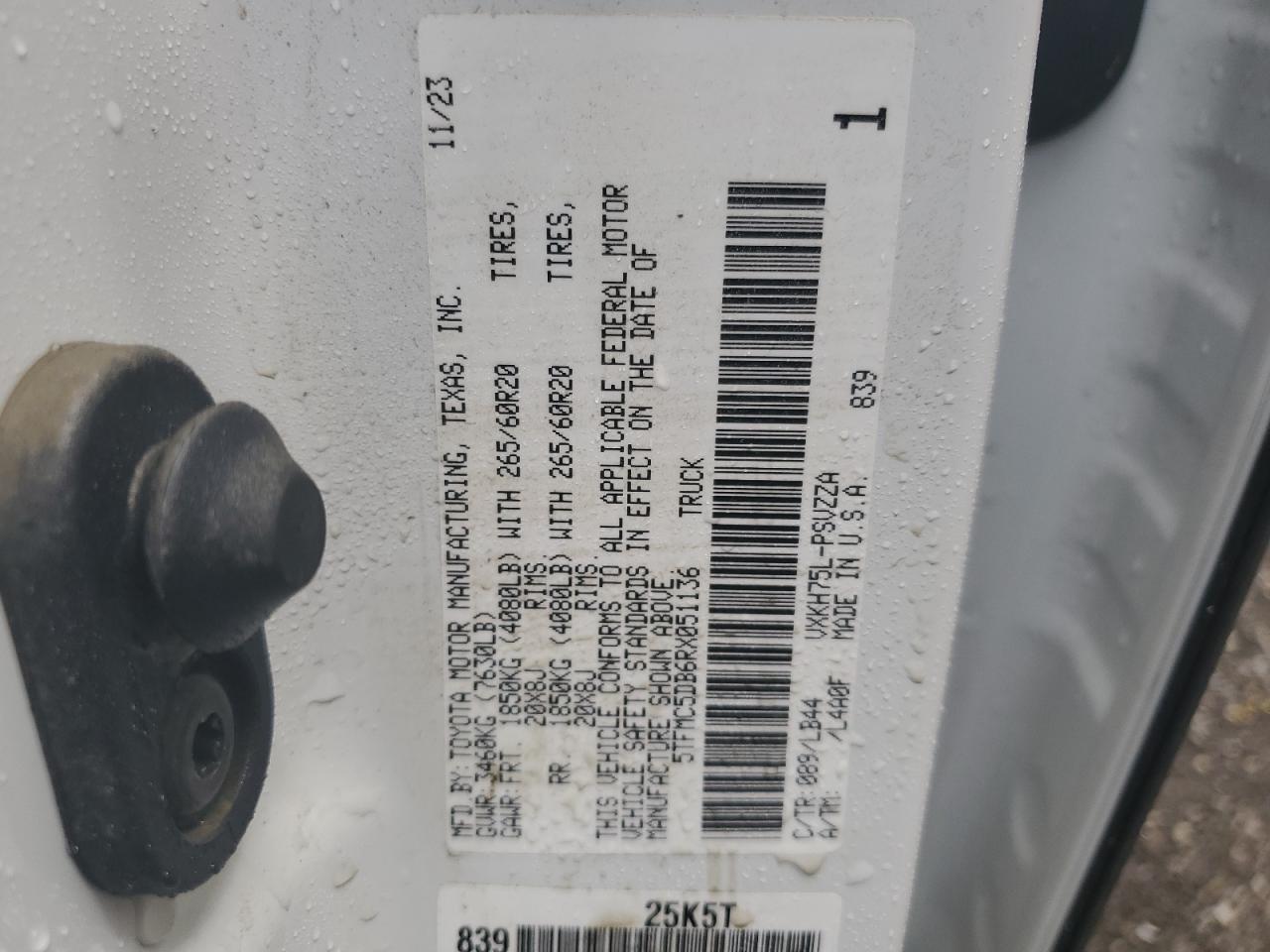 2024 Toyota Tundra Crewmax Platinum VIN: 5TFMC5DB6RX051136 Lot: 64123244