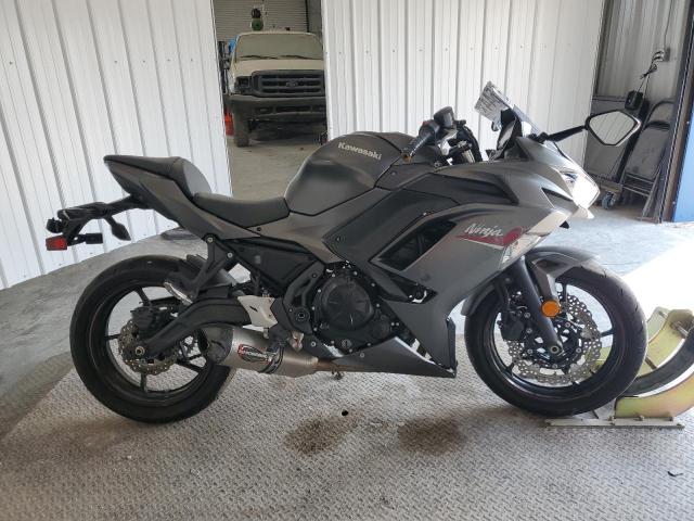 2022 Kawasaki Ex650 N for Sale in Cahokia Heights, IL - Side