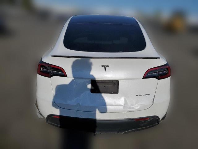  TESLA MODEL Y 2021 Белый