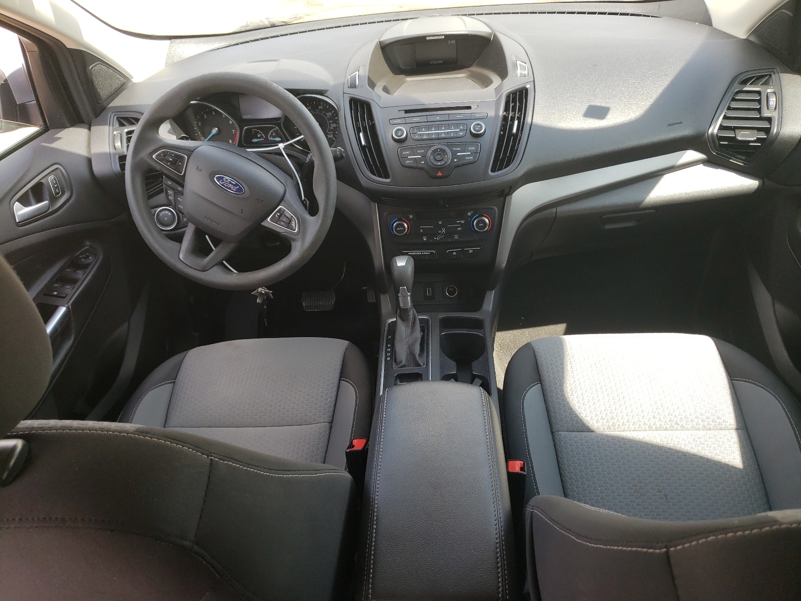 1FMCU9GD6HUE48807 2017 Ford Escape Se