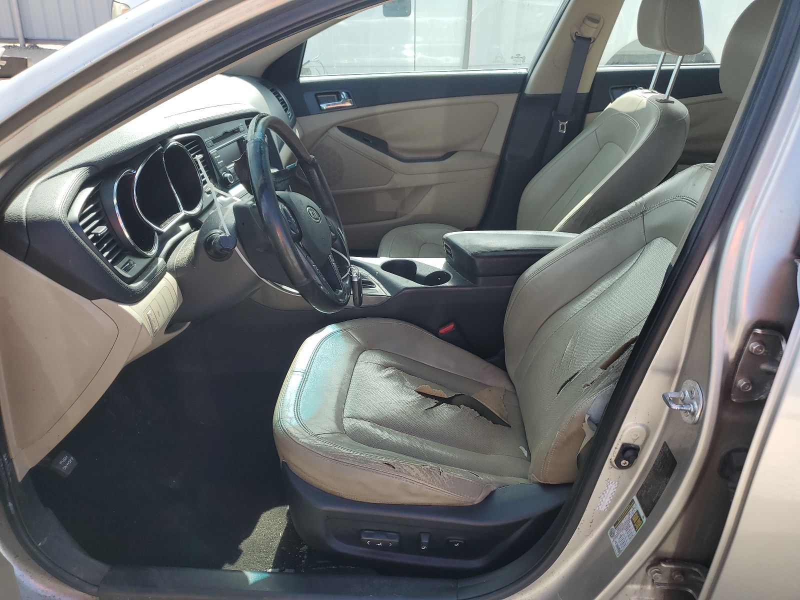 KNAGN4A70B5121634 2011 Kia Optima Ex