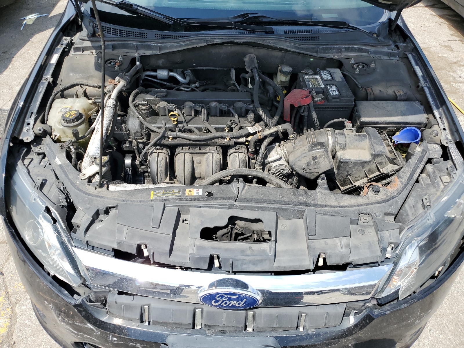 3FAHP0HA8AR349815 2010 Ford Fusion Se