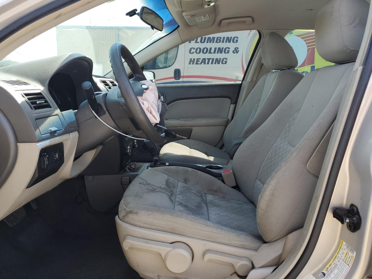 2010 Ford Fusion - Image 7