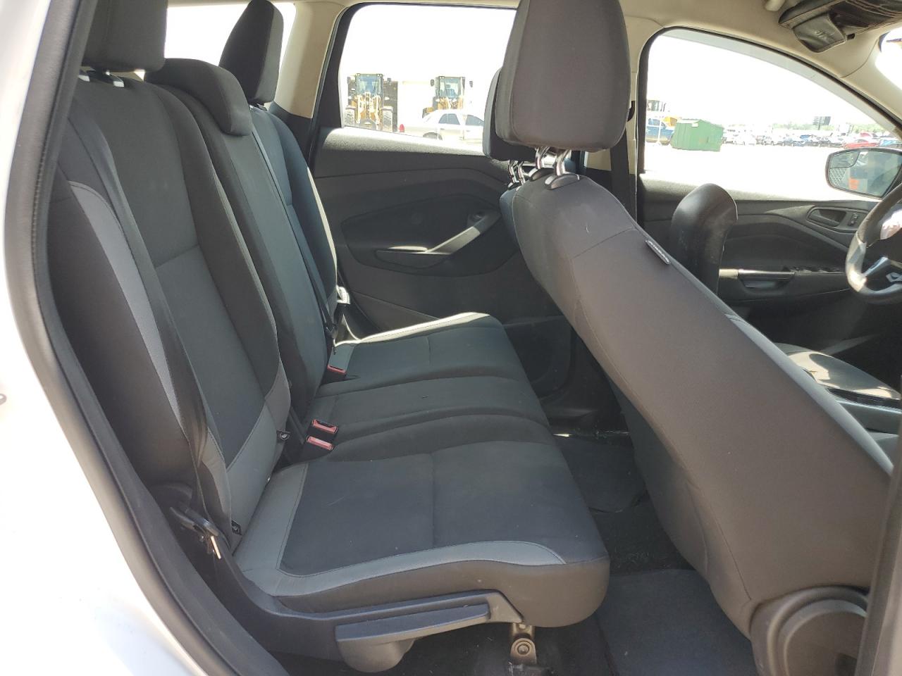 2013 Ford Escape S VIN: 1FMCU0F70DUA37517 Lot: 62231744