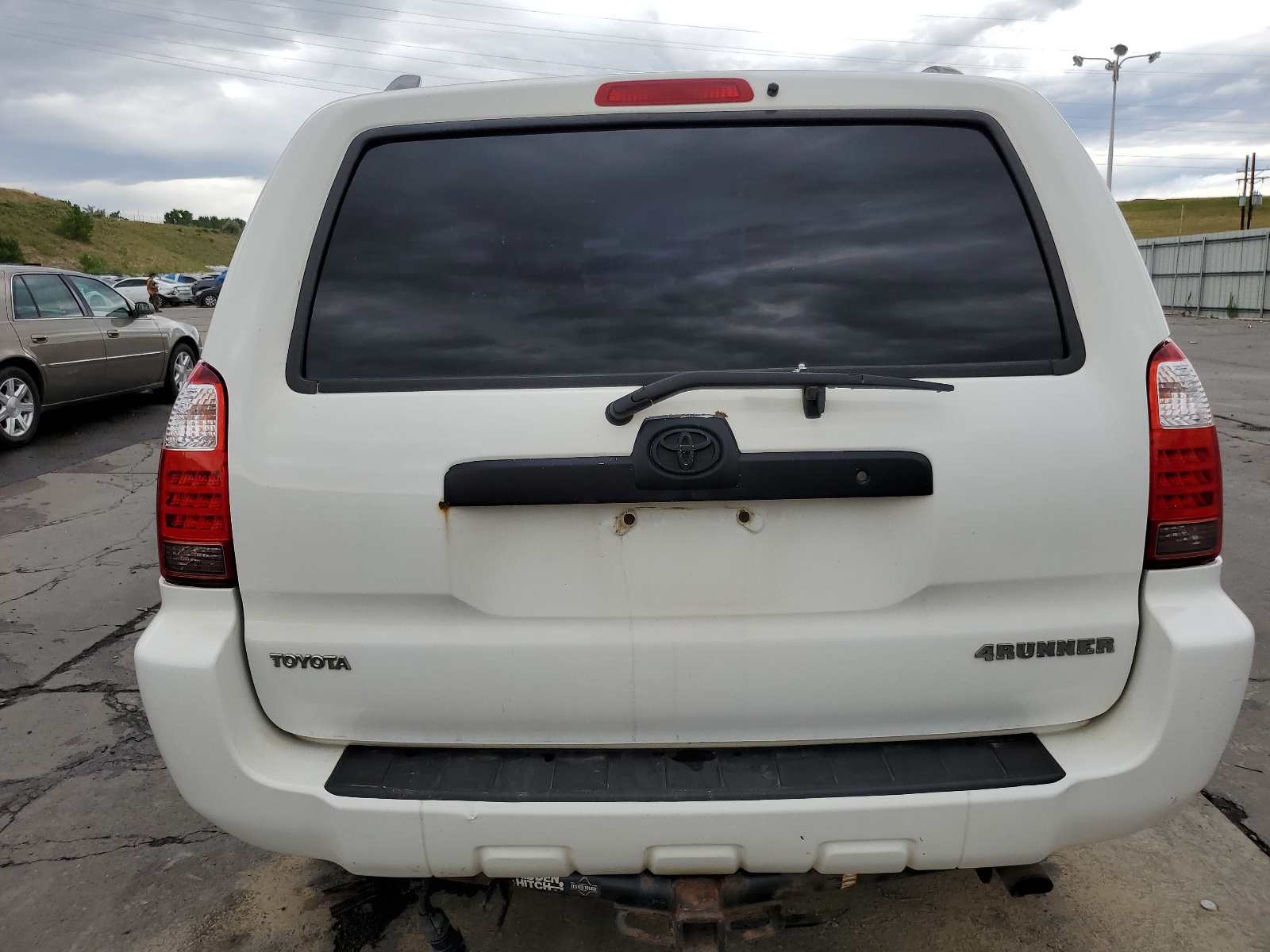 JTEBU14R18K017137 2008 Toyota 4Runner Sr5