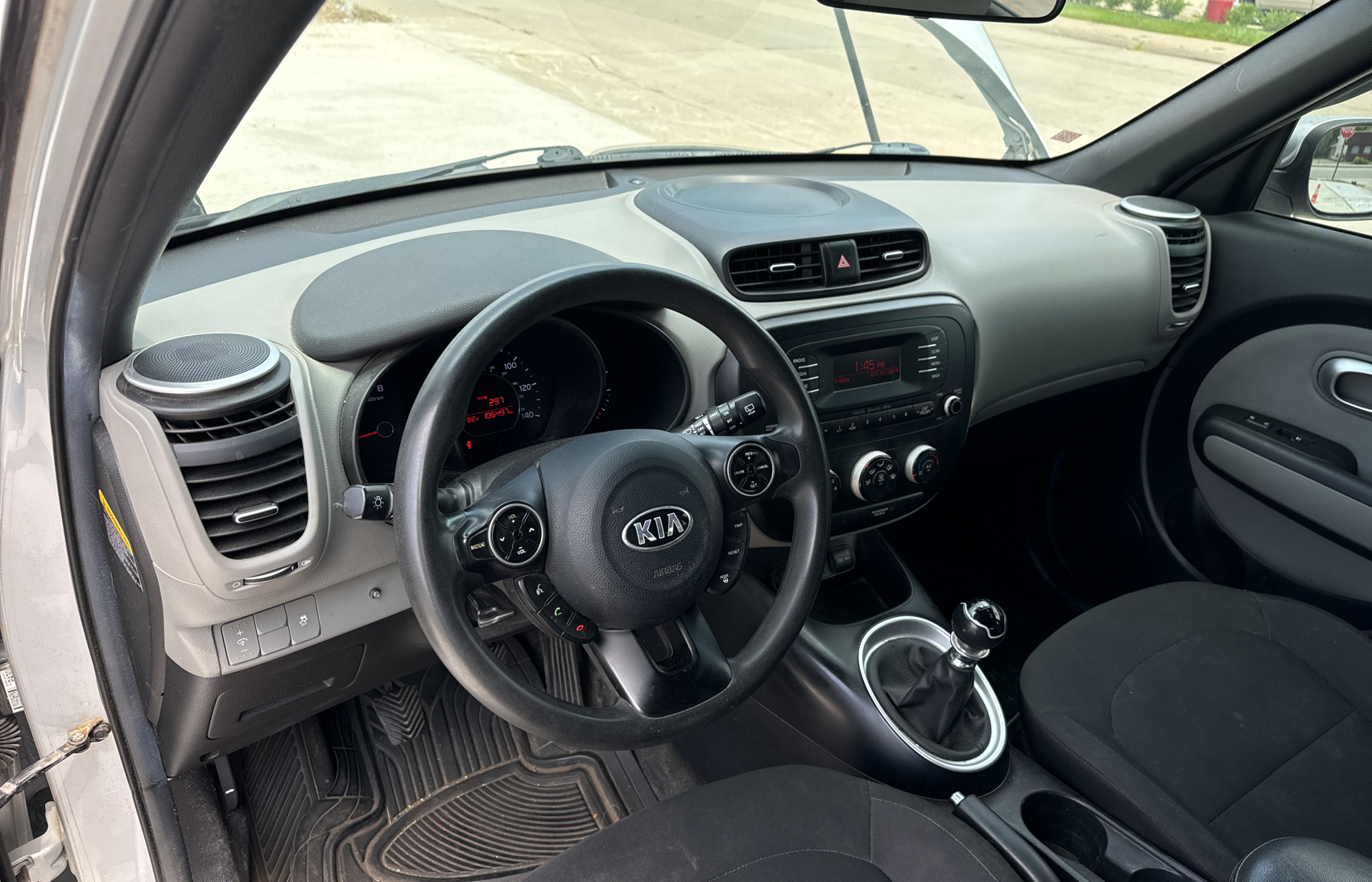 2014 Kia Soul vin: KNDJN2A29E7724754