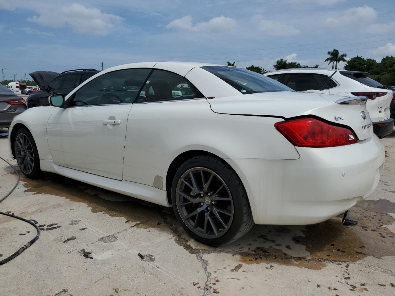 2014 Infiniti Q60 Base VIN: JN1CV6FE1EM900333 Lot: 62277694