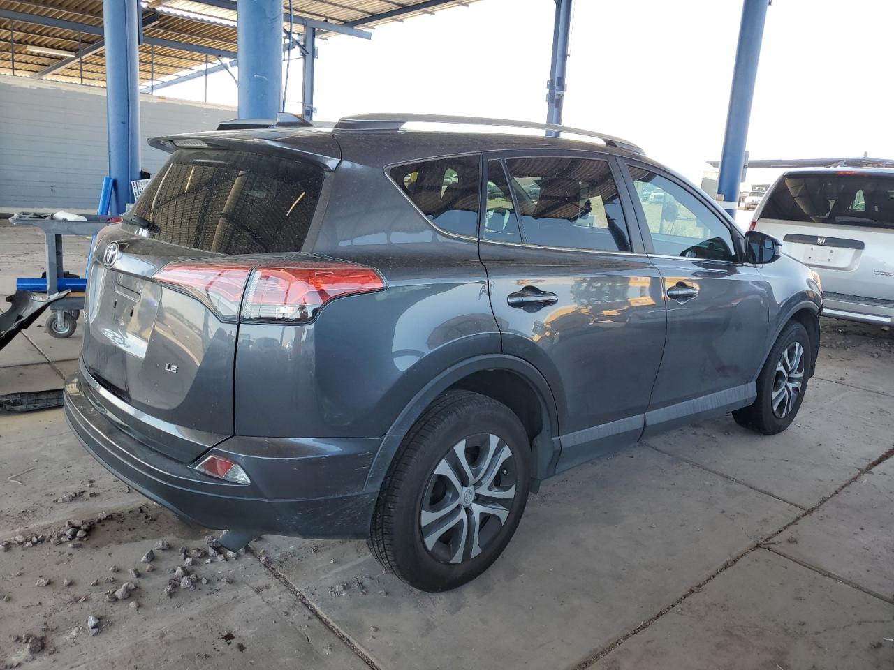 2017 Toyota Rav4 Le VIN: 2T3ZFREV8HW388844 Lot: 63794874