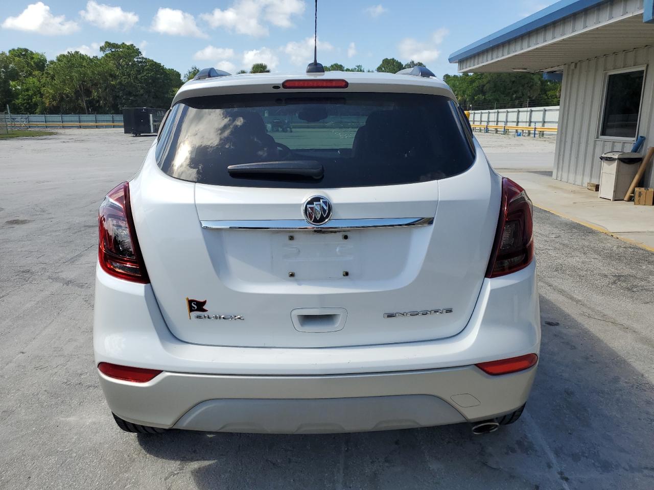 2018 Buick Encore Essence VIN: KL4CJCSBXJB515940 Lot: 64576844