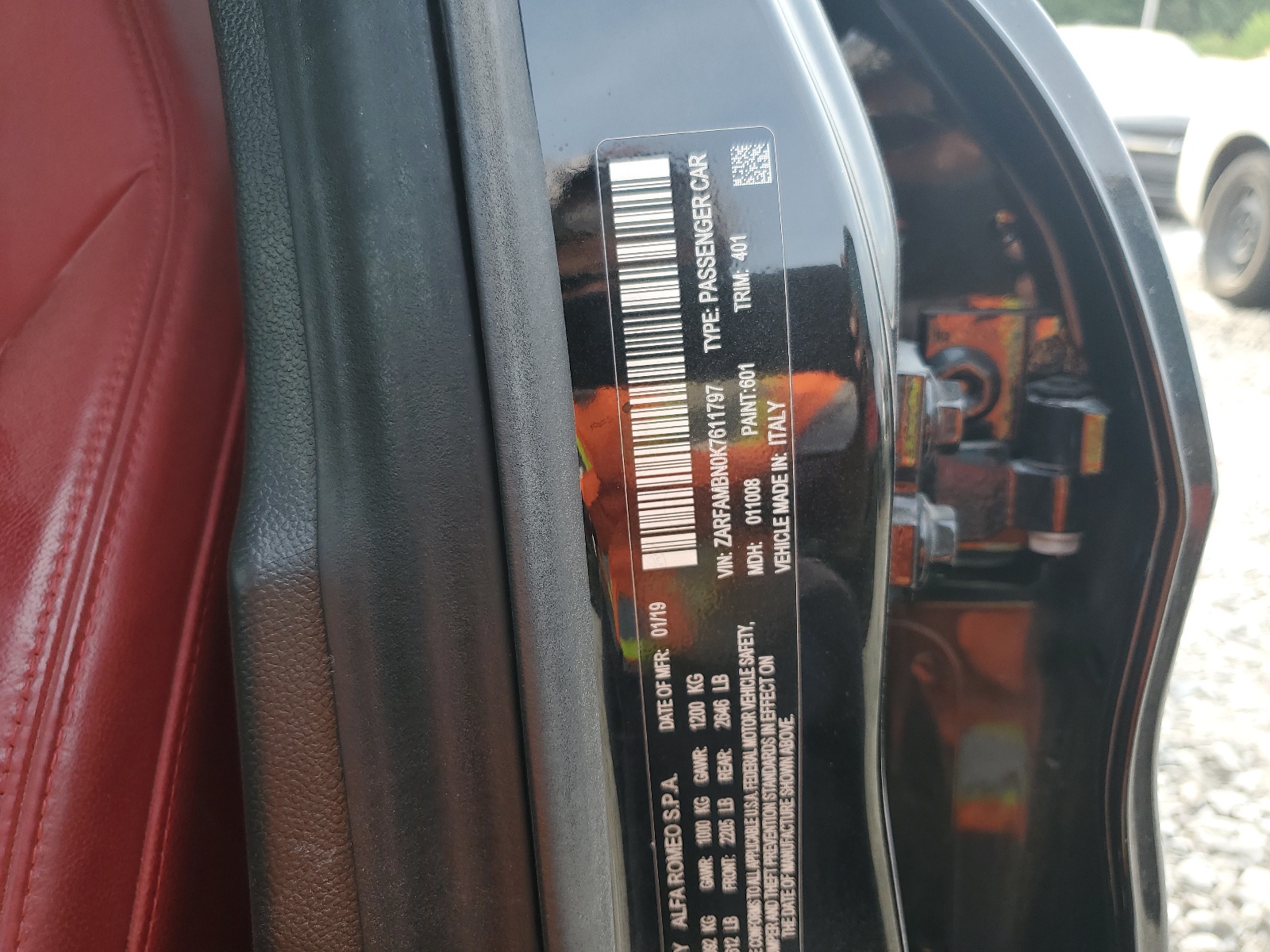 ZARFAMBN0K7611797 2019 Alfa Romeo Giulia Ti