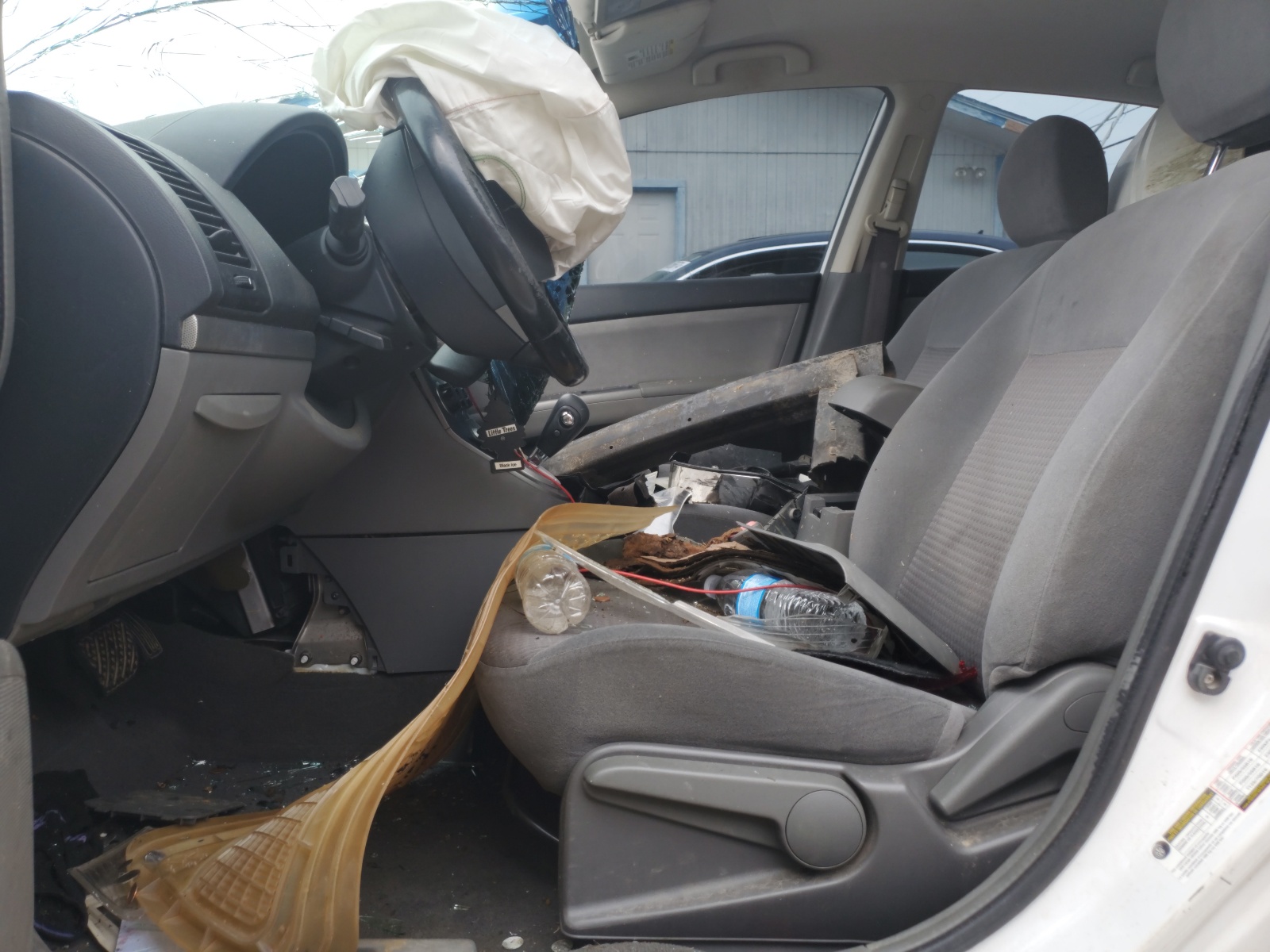 3N1AB61E58L751253 2008 Nissan Sentra 2.0