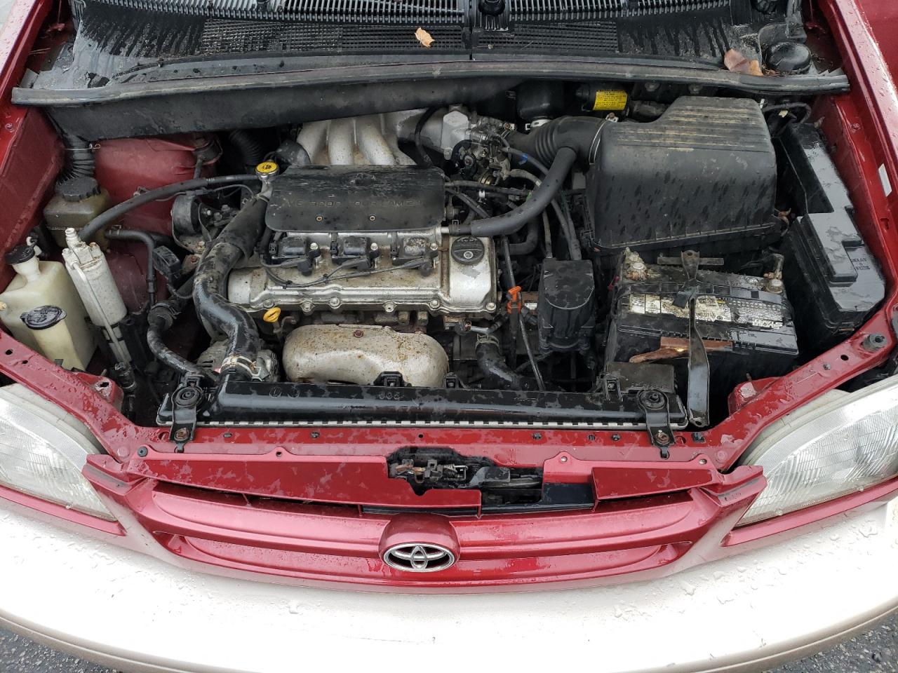 2000 Toyota Sienna Le VIN: 4T3ZF13C3YU245254 Lot: 61238234