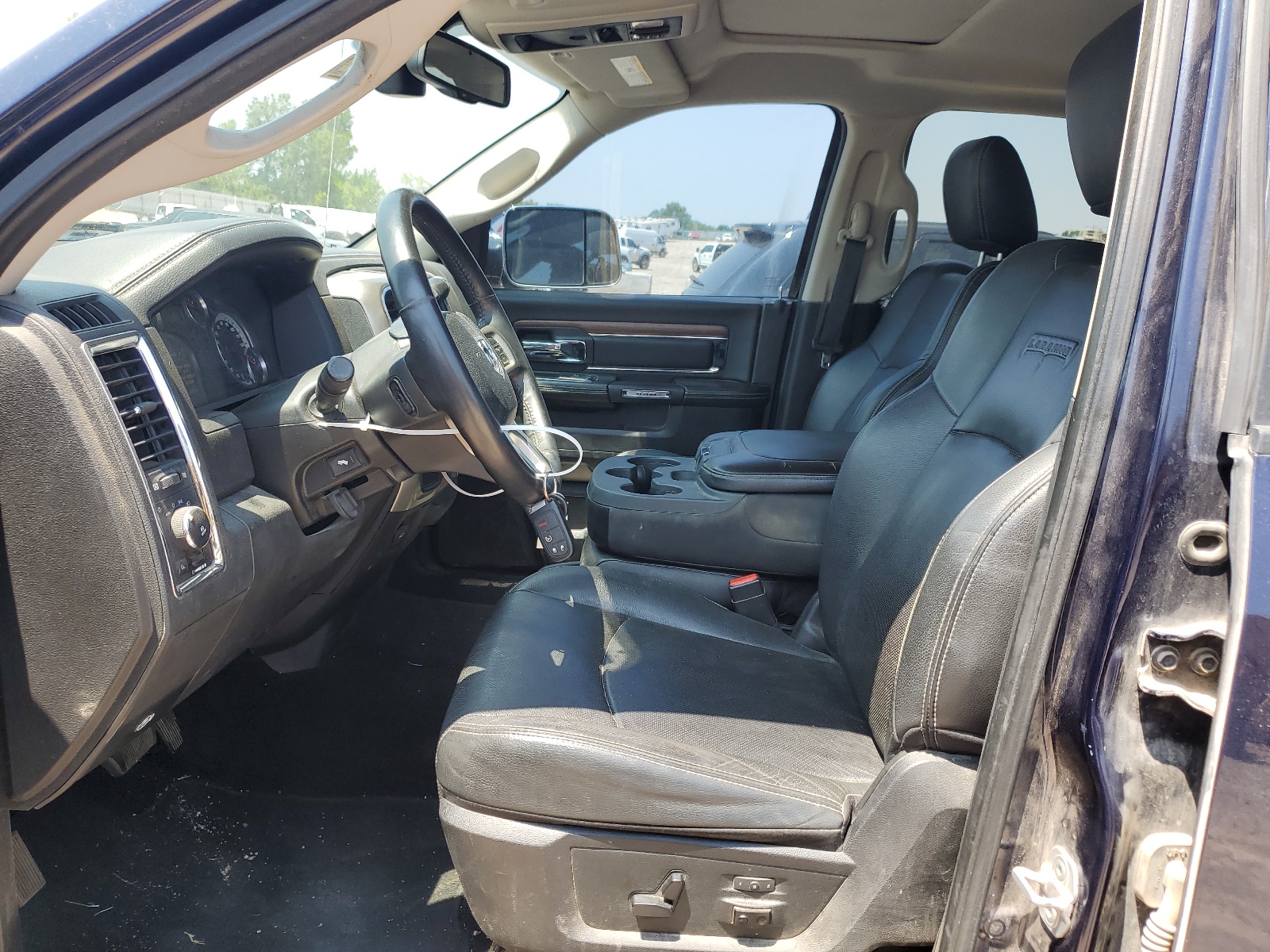 1C6RR7NTXDS580674 2013 Ram 1500 Laramie