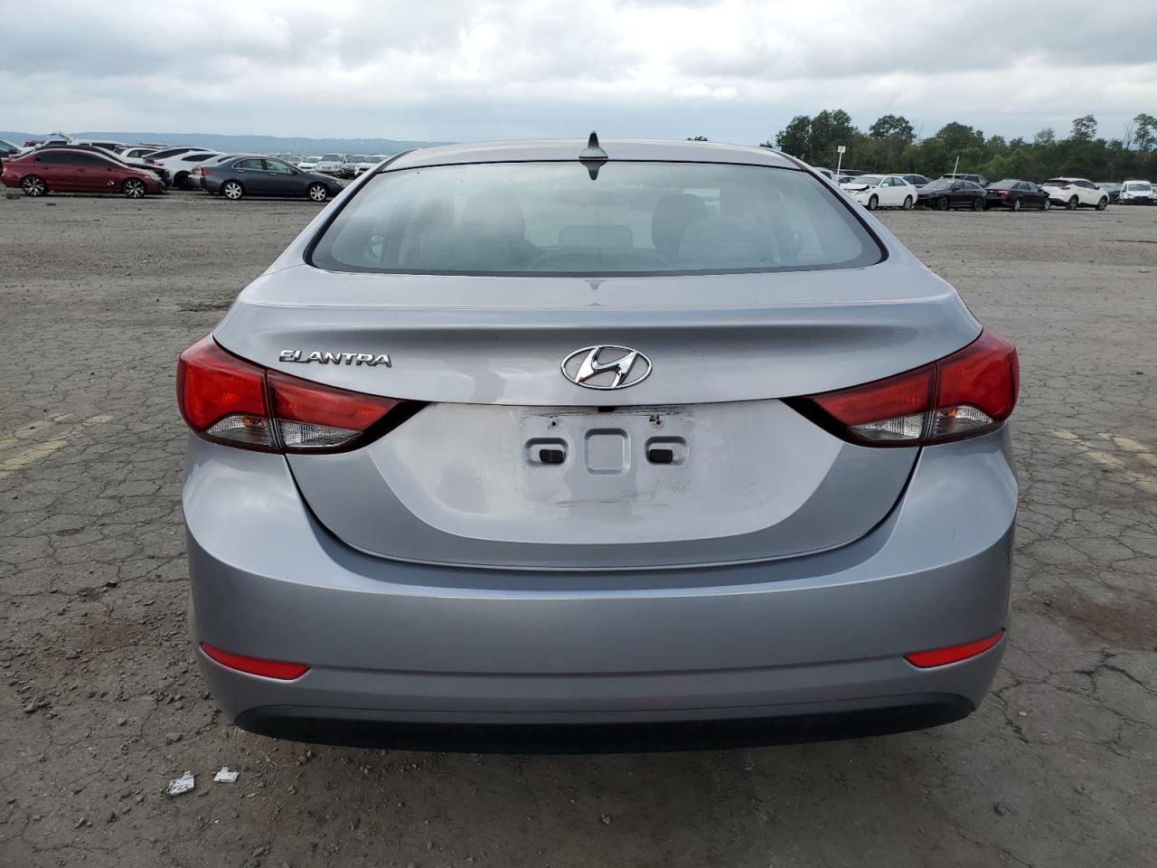 2015 Hyundai Elantra Se VIN: 5NPDH4AE5FH621788 Lot: 65057654