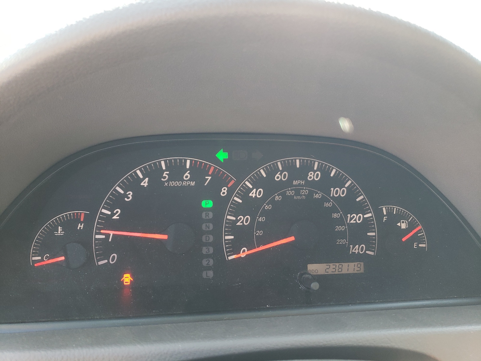 JTDBE30K553028993 2005 Toyota Camry Le