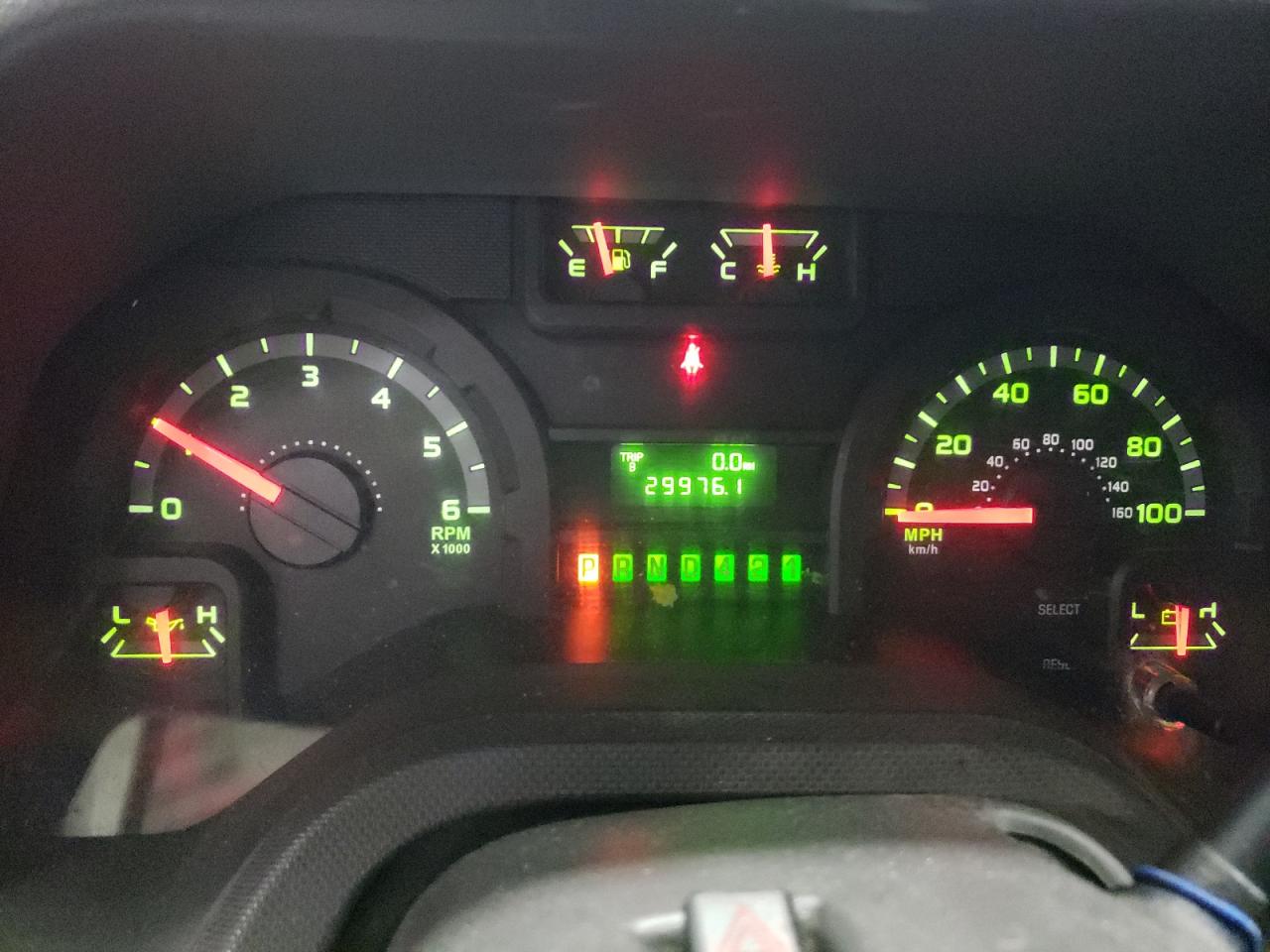 2017 Ford Econoline E350 Super Duty Cutaway Van VIN: 1FDWE3FS4HDC68653 Lot: 83923404